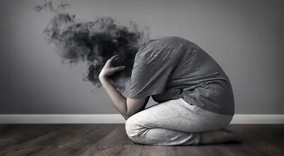 چه رنگ‌هایی نمایانگر غم و اندوه هستند؟
