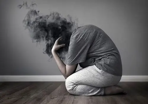 چه رنگ‌هایی نمایانگر غم و اندوه هستند؟
