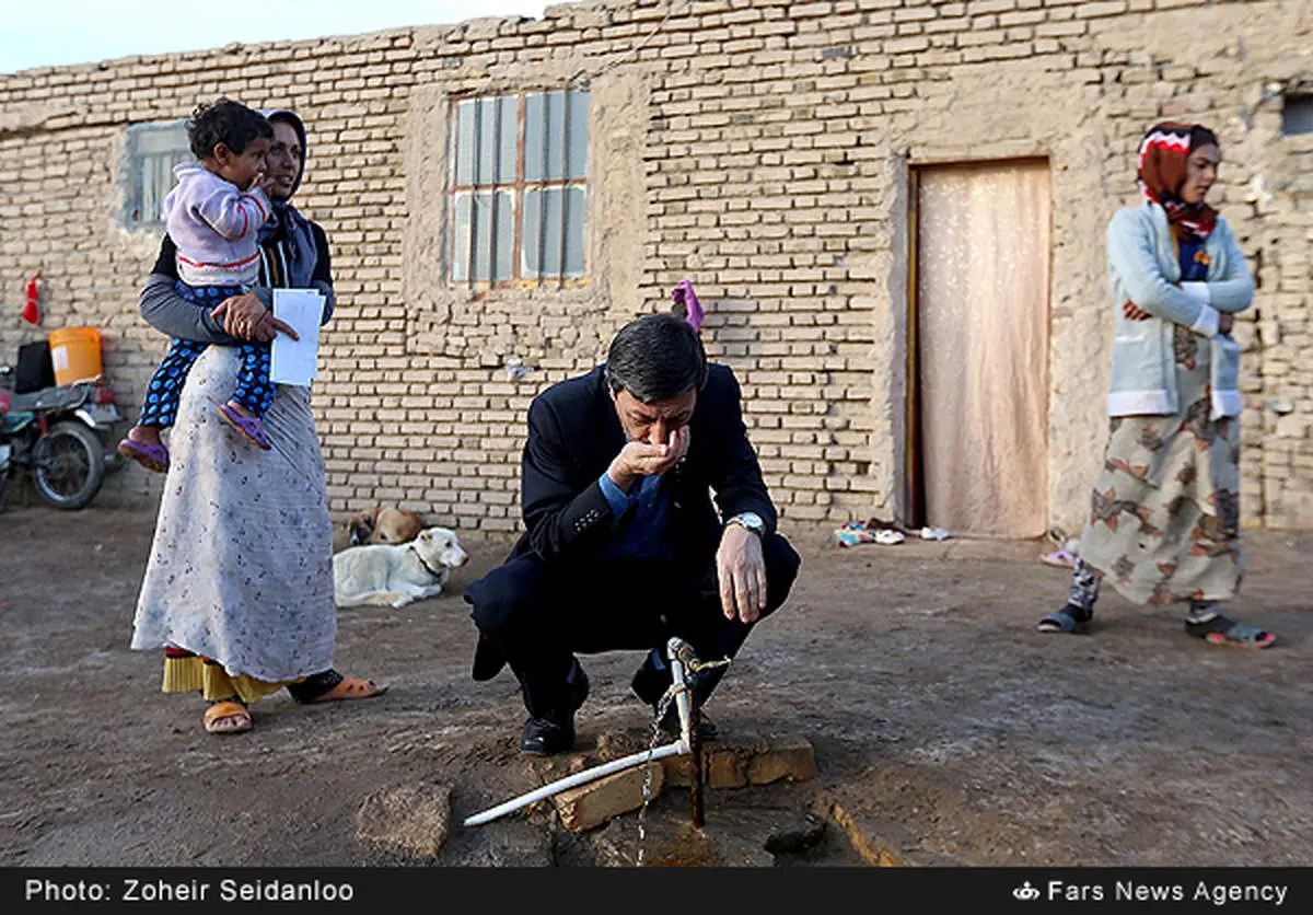 فتاح در میان خانواده های مدد جویان
