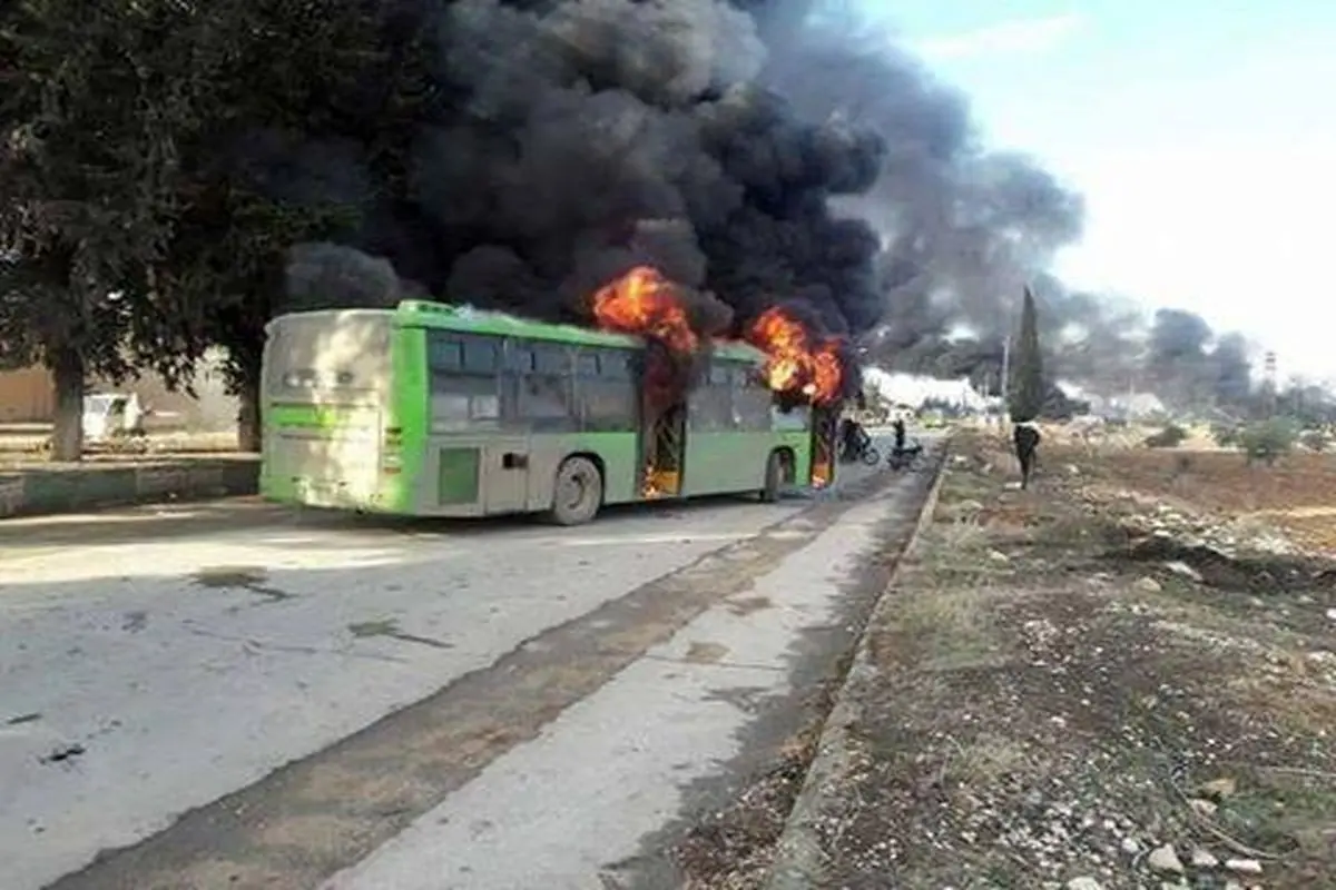 آتش زدن اتوبوسهای انتقال شیعیان توسط تروریستها