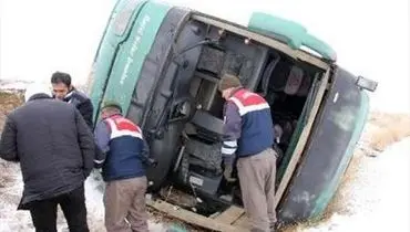 اتوبوس مسافران ایرانی آنتالیا واژگون شد +تصاویر