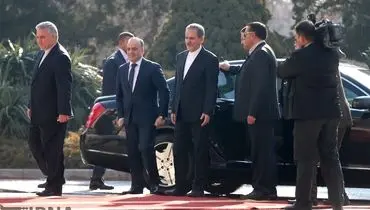 جهانگیری در کنار نخست وزیر سوریه