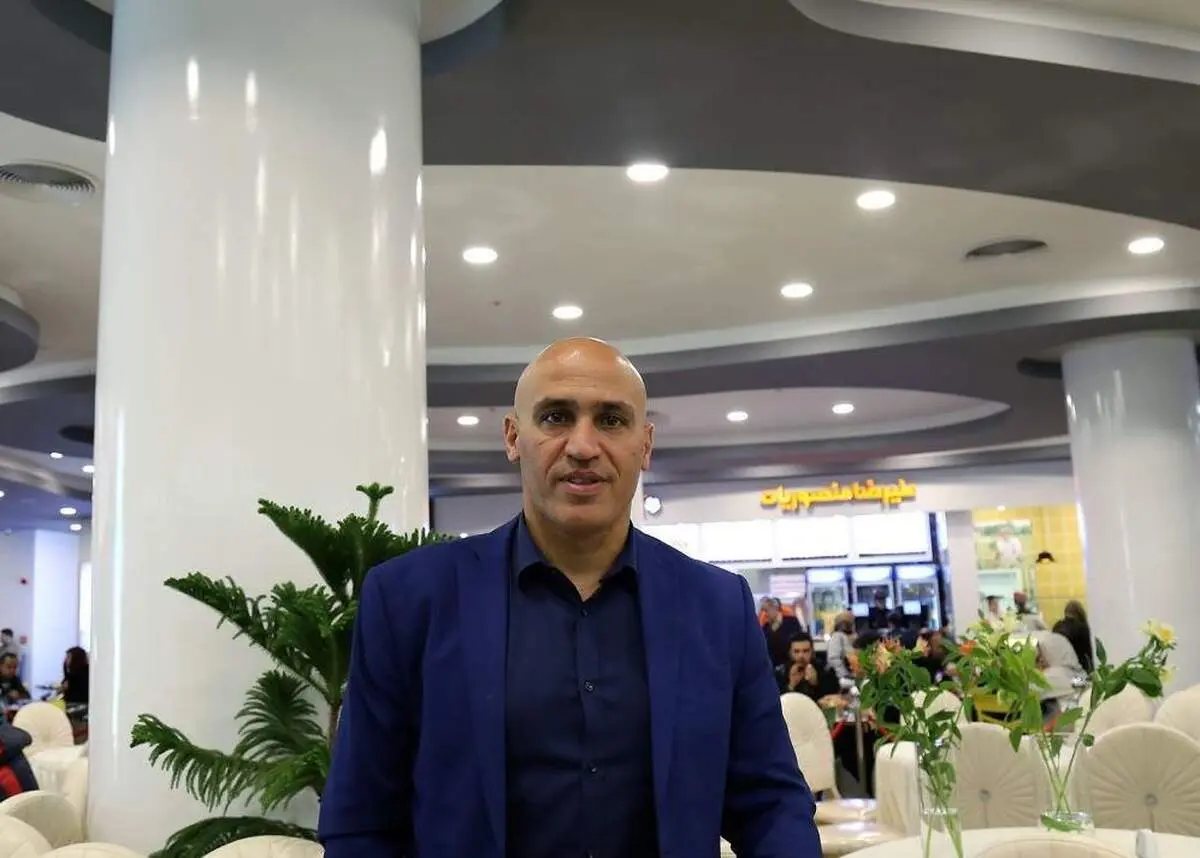 پاتك جديد منصوريان؛ استقلال كاپيتان جديد مي خواهد!