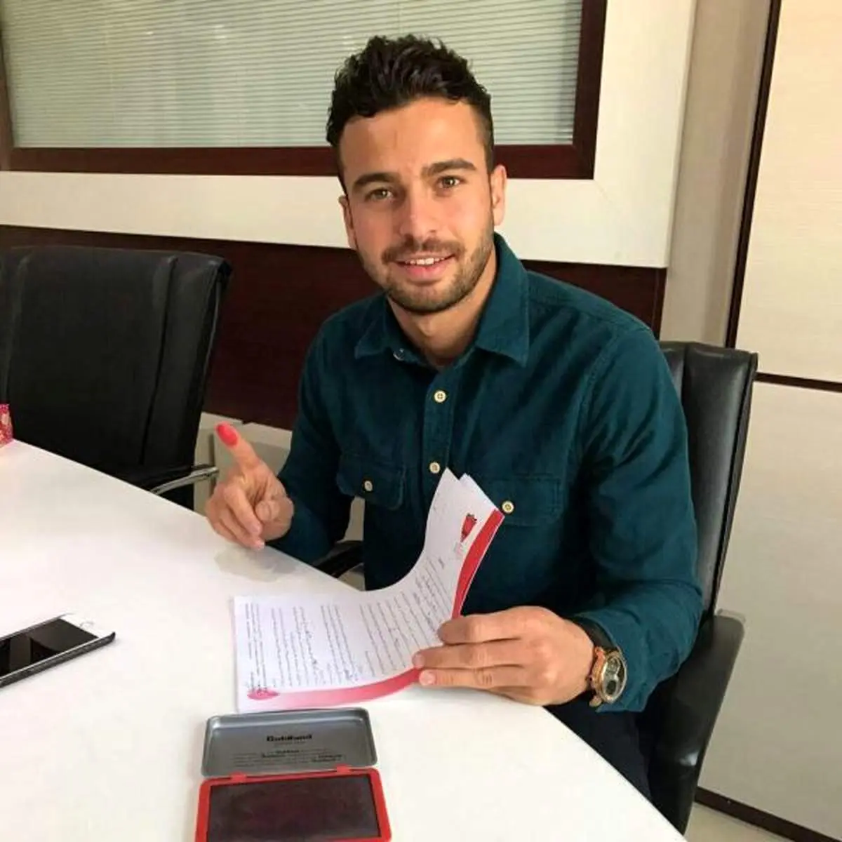 عشق به پرسپولیس بعد از امضا قرارداد!