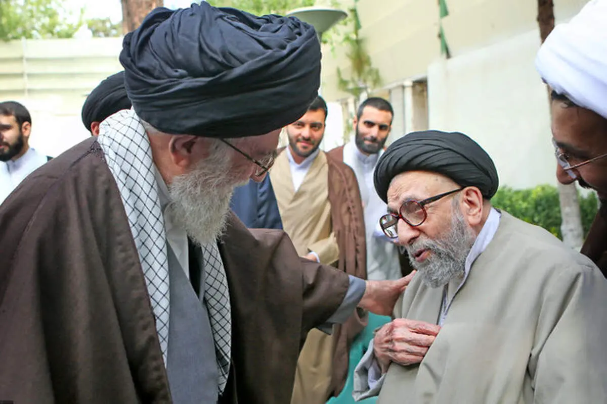 پیام تسلیت رهبرانقلاب در پی درگذشت آیت‌الله خسروشاهی