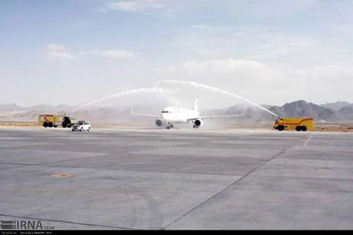 ورود نخستین هواپیمای ایرباس به فرودگاه بین المللی زاهدان (عکس)