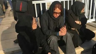 عکس/ مهناز افشار در مراسم تشییع پیکر آتش‌نشان‌ها