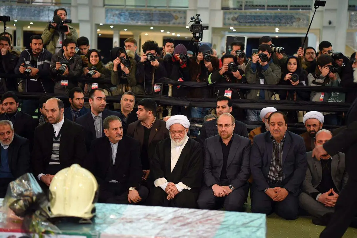 حضور شخصیت ها در مصلی تهران/عکس