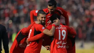 واکنشها به بحران مالی سرخ پوشان در آستانه دربی