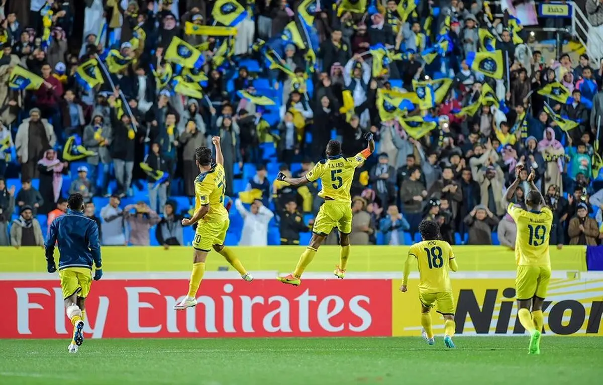 رقابت استقلال با پرتماشاگرترین تیم آسیا