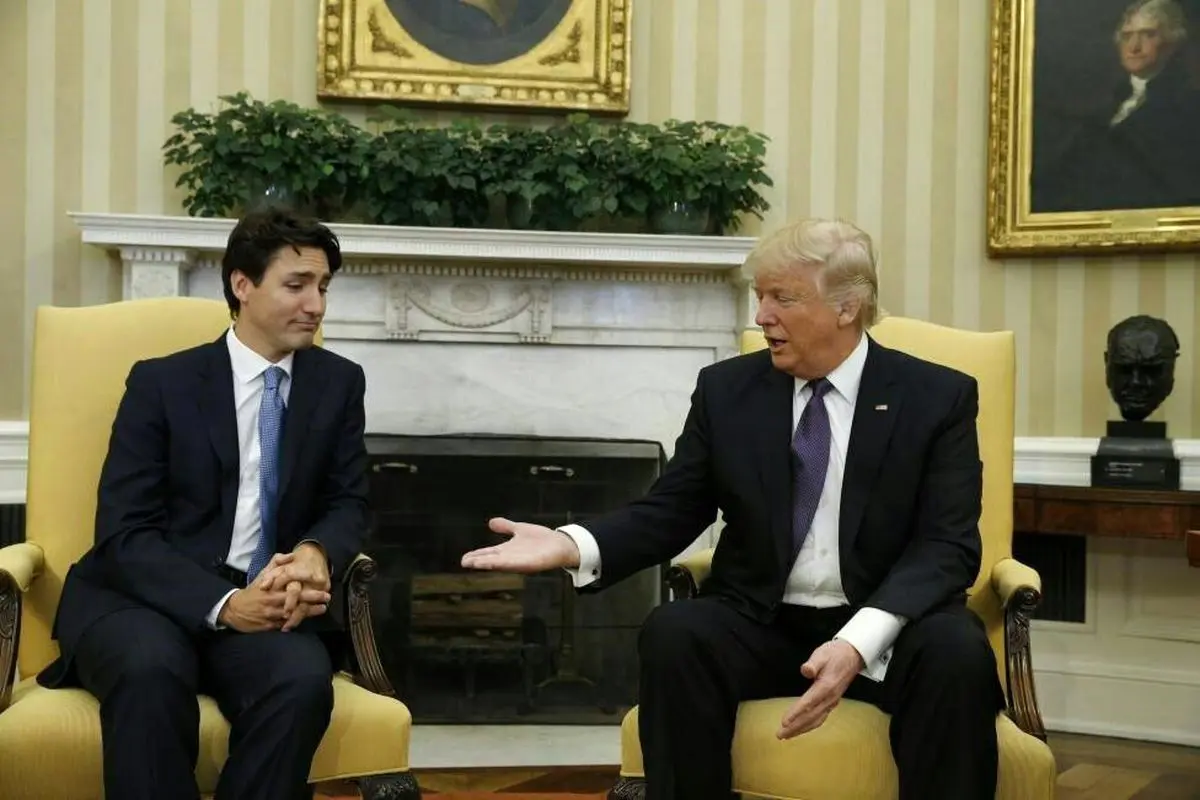 چهره جالب نخست‌وزیر کانادا هنگام دست دادن با ترامپ