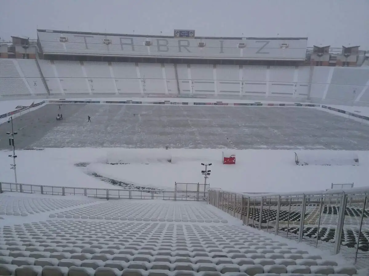 دیدار ماشین سازی تبریز و نفت تهران لغو شد +عکس