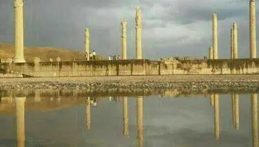 تخت‌جمشید روی آب/عکس