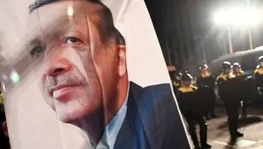 پلیس ضد شورش هلند مانع تجمع هواداران اردوغان شد!