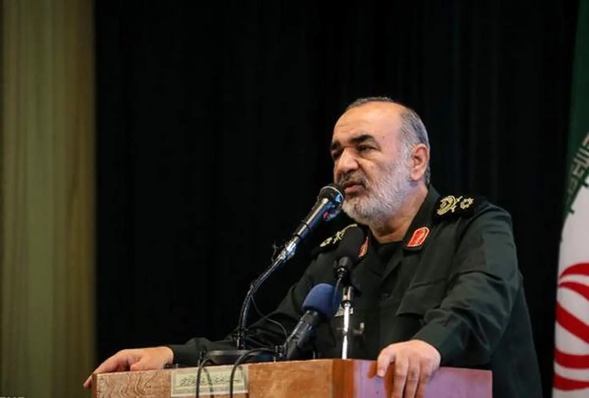 موشک های ایران در هزاران کیلومتر آن طرف تر می‌تواند دشمن را هدف قرار دهد
