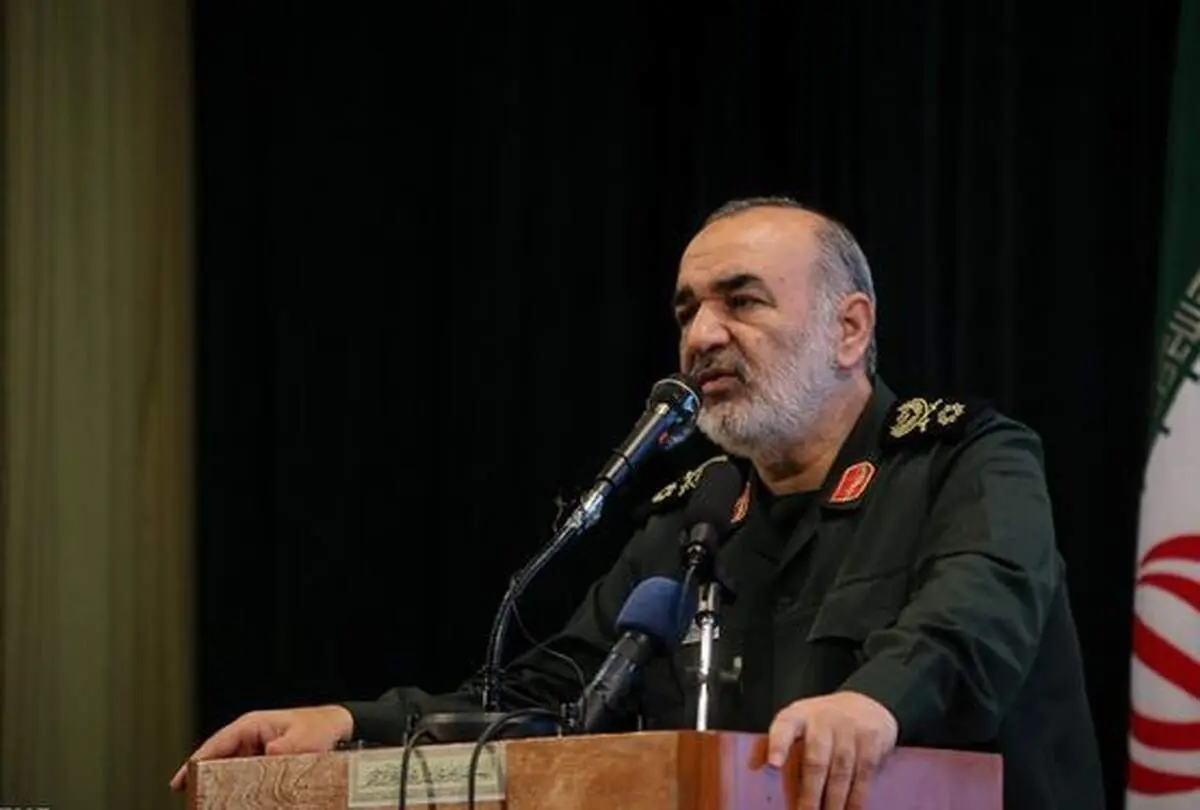 موشک های ایران در هزاران کیلومتر آن طرف تر می‌تواند دشمن را هدف قرار دهد