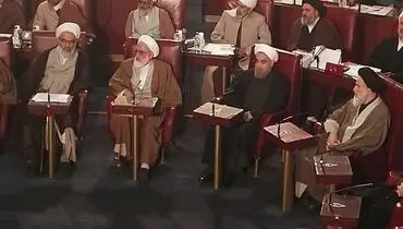 حضور روحانی در اجلاسیه خبرگان/عکس