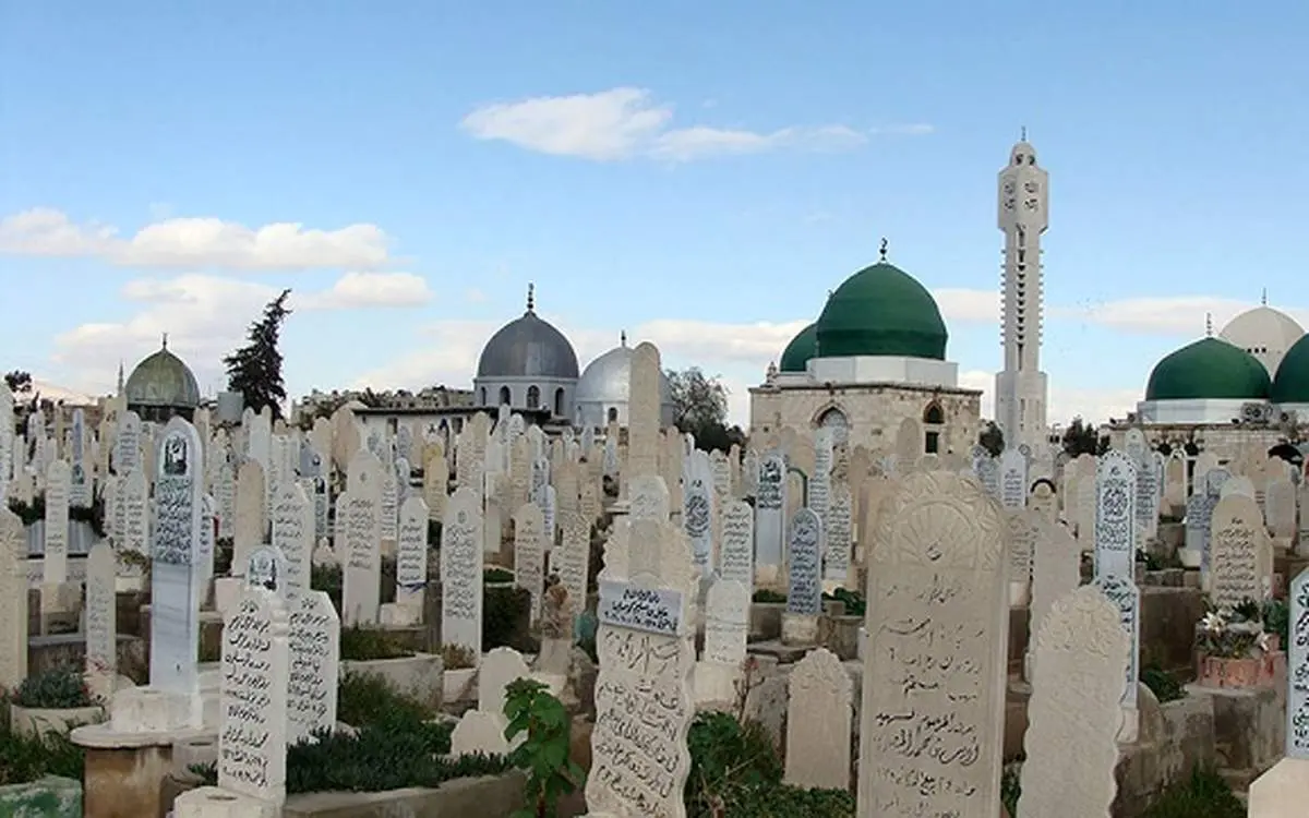 تلفات حمله به زائران آرامگاه صحابه پیامبر (ص) به ۱۶۰ نفر رسید
