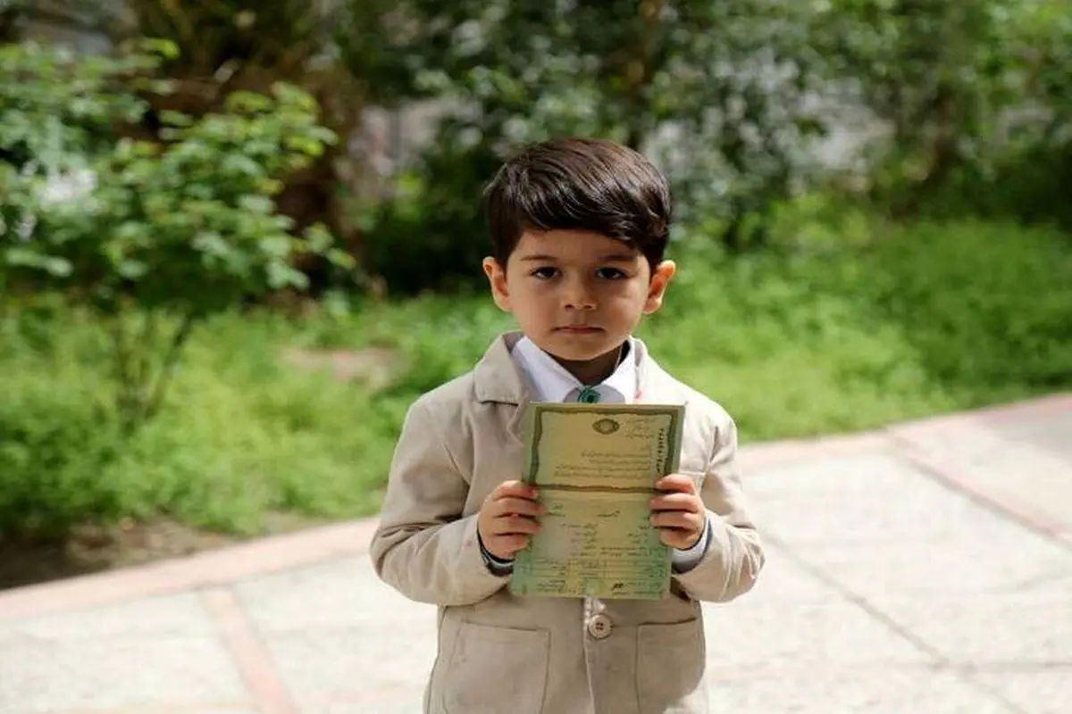 عرشیا ۵ ساله از تهران، داوطلب ریاست‌جمهوری +عکس