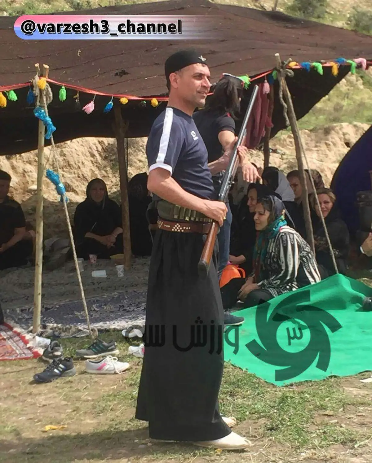 تیپ جالب عبدالله ویسی در سیزده به در/عکس