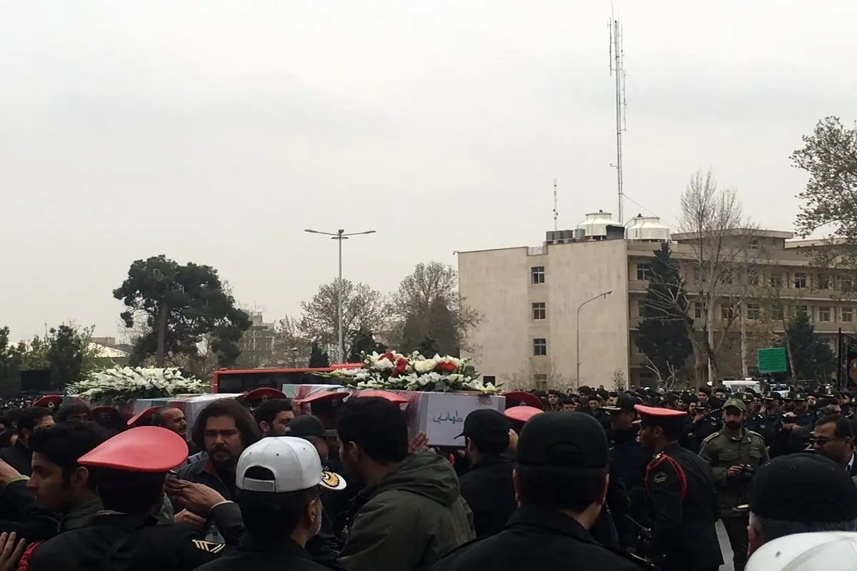 مراسم تشییع دو افسرپلیس تهران/عکس
