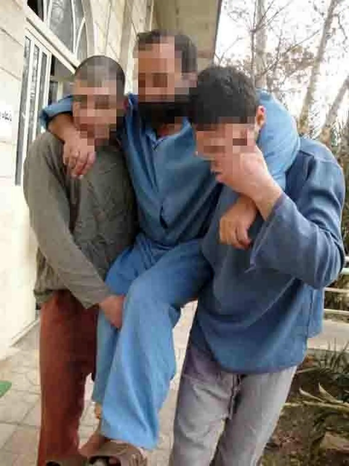 دستگیری زورگیران دانشجوی هنر +عکس