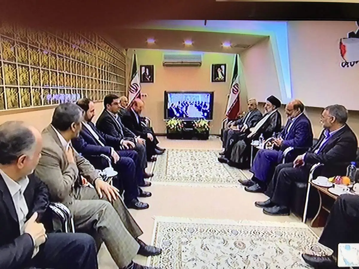 پنج كانديداي رياست جمهوري زير يك سقف/عكس