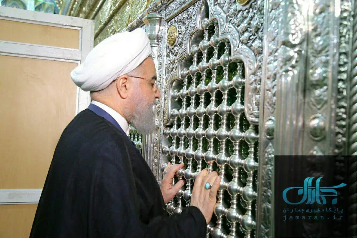 روحانی حرم حضرت معصومه(س) را زیارت کرد +عکس