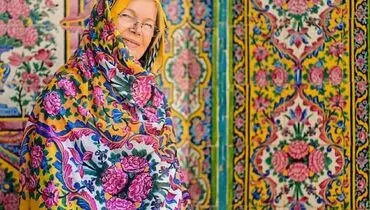 پوشش جالب گردشگر خارجی در شیراز +عکس
