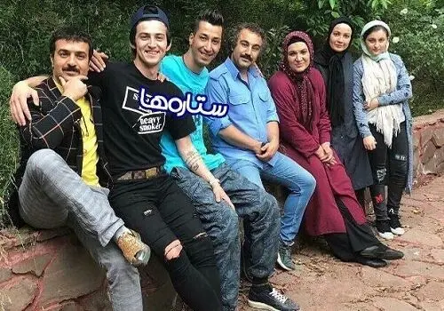 سکانس سانسور شده از فیلم پایتخت/ وقتی نقی معمولی جلوی همسرش به یه خانوم ترک میوه میده!+ فیلم