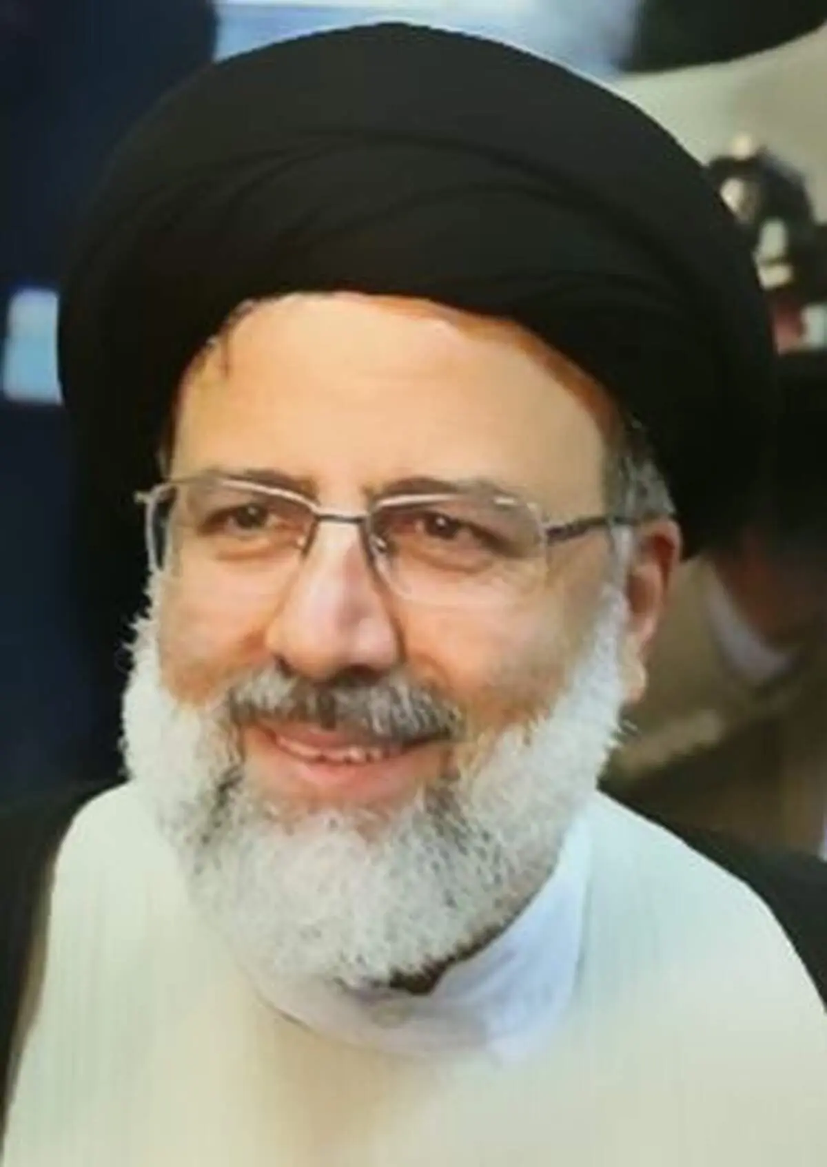 رئیسی:برخی ۳۰۰ میلیارد وام صفر درصد می‌گیرند