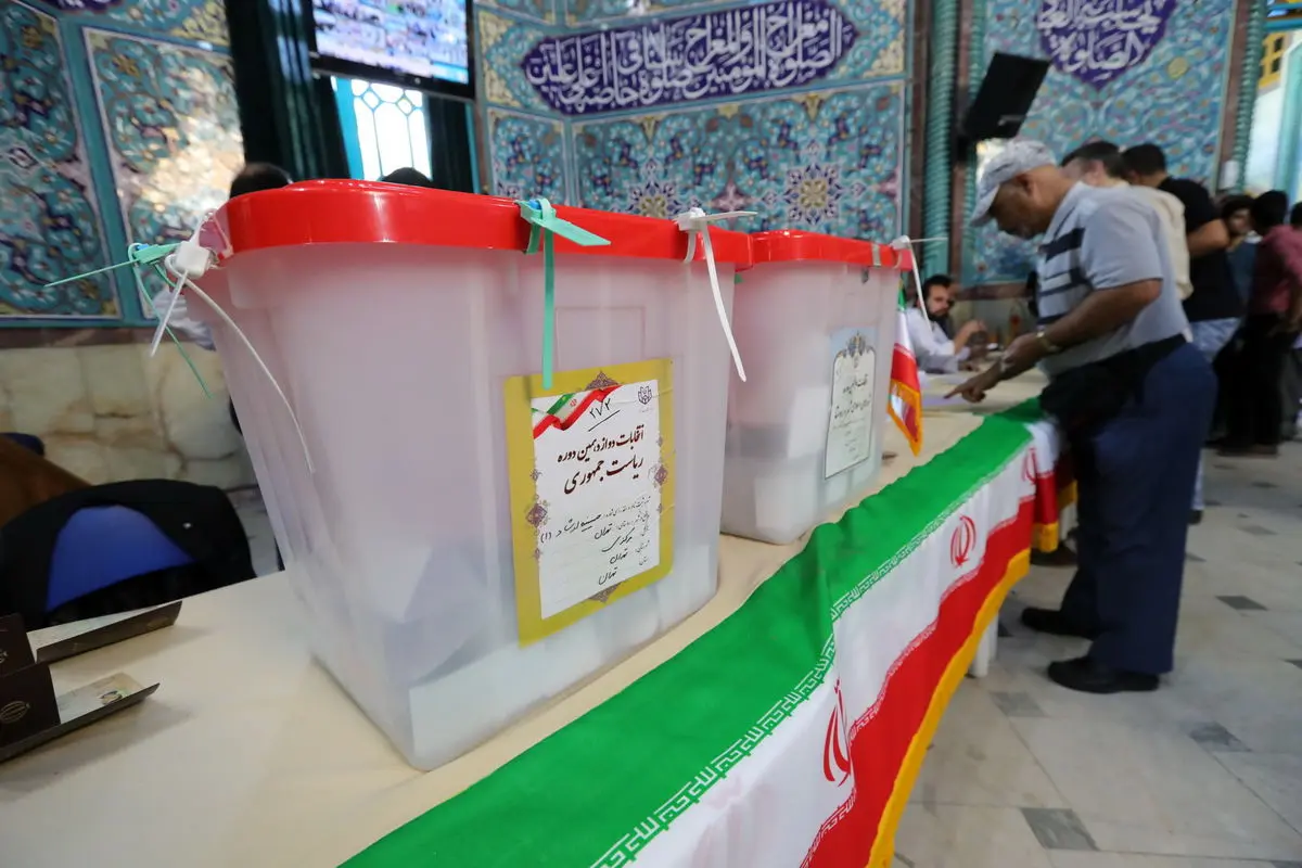 حسن روحانی با ۲۳,۵۴۹,۶۱۶رأی پیروز انتخابات شد