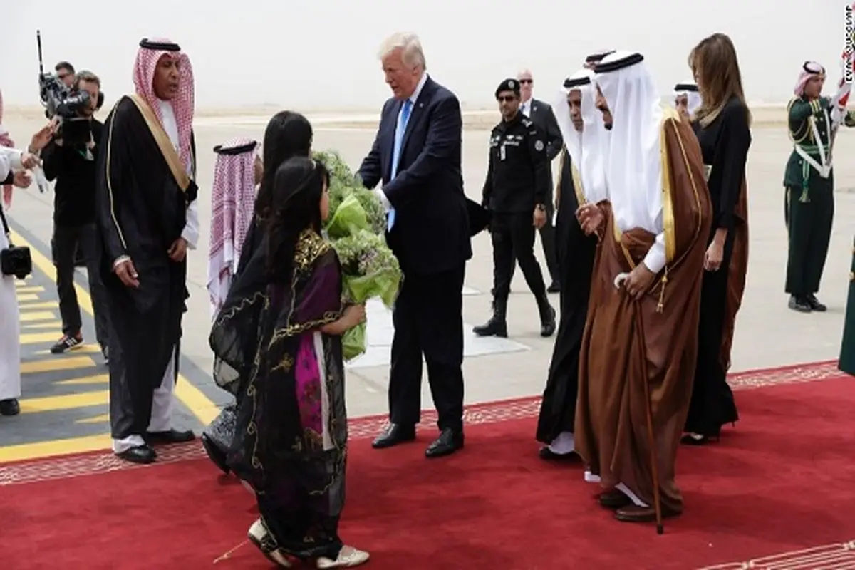 پرواز ترامپ از جهنم واشنگتن و فرود در آغوش گرم ‌سعودی‌ها