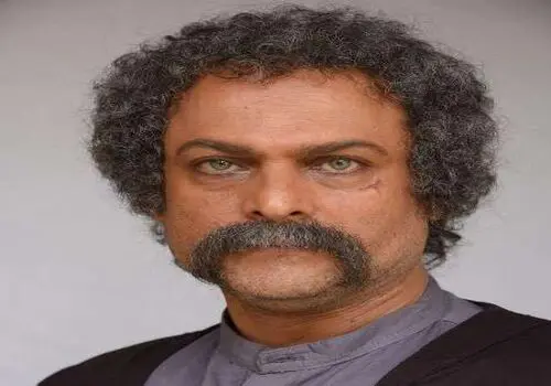 گریم ترسناکِ دیوانه یک چشم در «سووشون» جلب‌توجه کرد