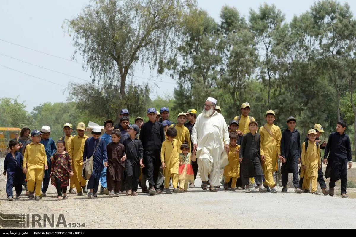 مرد پاکستانی با ۲۲ فرزند از سه همسر/عکس