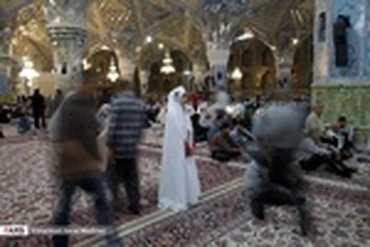 جزءخوانی قرآن کریم در حرم مطهر رضوی
