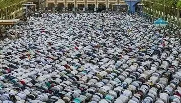 برگزاری نماز عید فطر در بین الحرمین +عکس