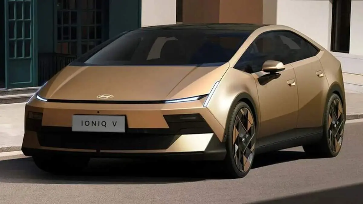 سدان متفاوت هیوندا به میدان آمد ؛ از پلتفرم برقی تا نمایشگر بزرگ ۲۷ اینچی+ تصاویر