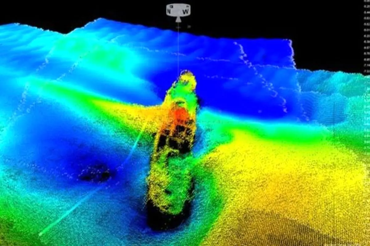 کشف تصادفی کشتی مدفون زیر شن‌های کف دریا
