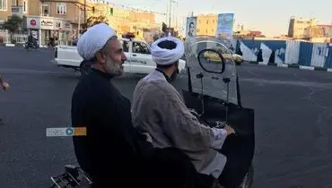 موتورسواری نماینده مجلس در قم