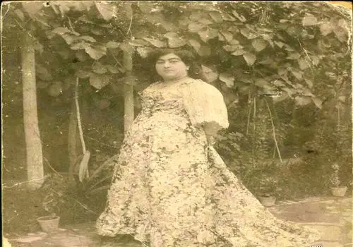 سفر به عصر قاجار؛ عکس یادگاری دختران ارمنی