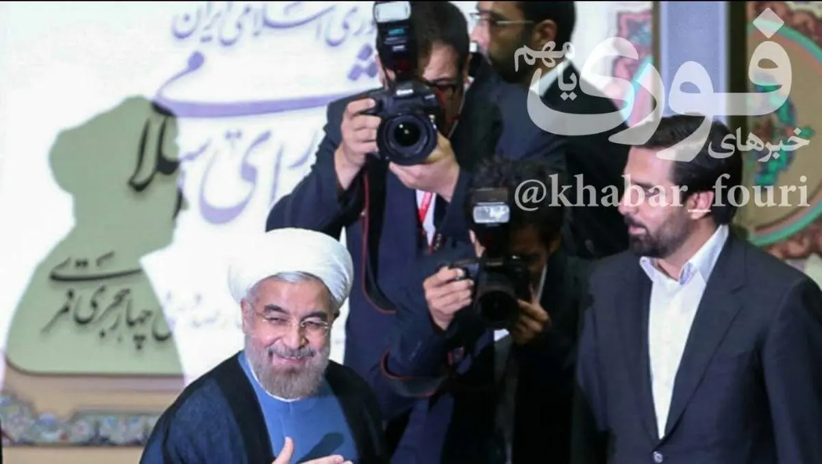 سایه آیتالله هاشمی، پشت سر حسن روحانی