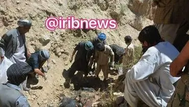 کشف گورهای جمعی در میرزاولنگ