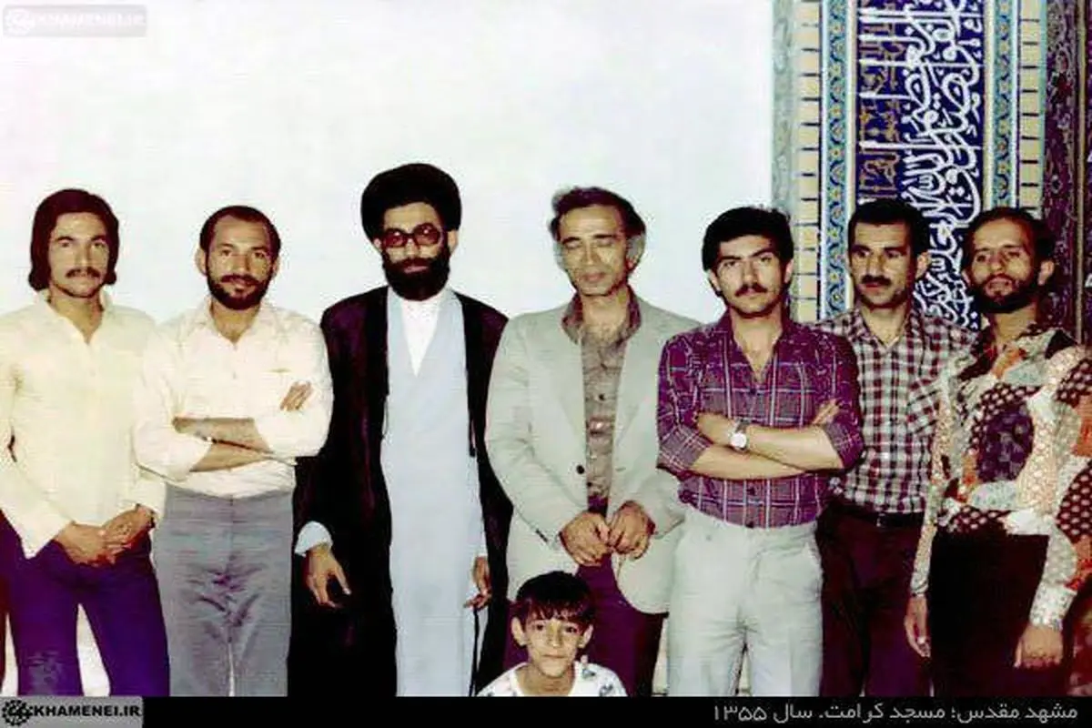 عکس قدیمی از مقام معظم رهبری در مشهد