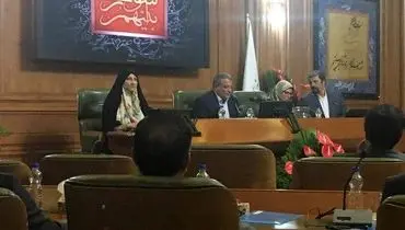 محسن هاشمی بر صندلی ریاست شورای شهر