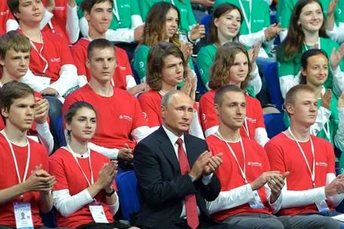 درس مهم پوتین به دانش آموزان روسی درباره حاکم آینده جهان