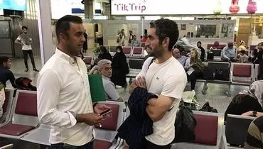 برخورد آبی‌پوشان با یک استقلالی در فرودگاه