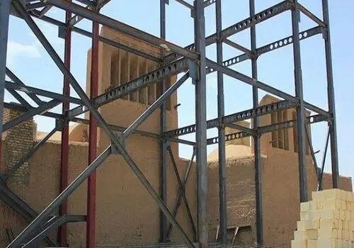 هشدار درباره یک بنای تاریخی؛ چهارتاقی «مُنج» در معرض نابودی+تصاویر 
