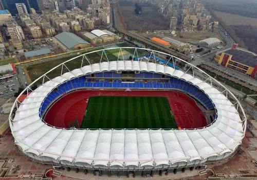 مشهد ، مقرراتش با بقیه کشور فرق می کند؟