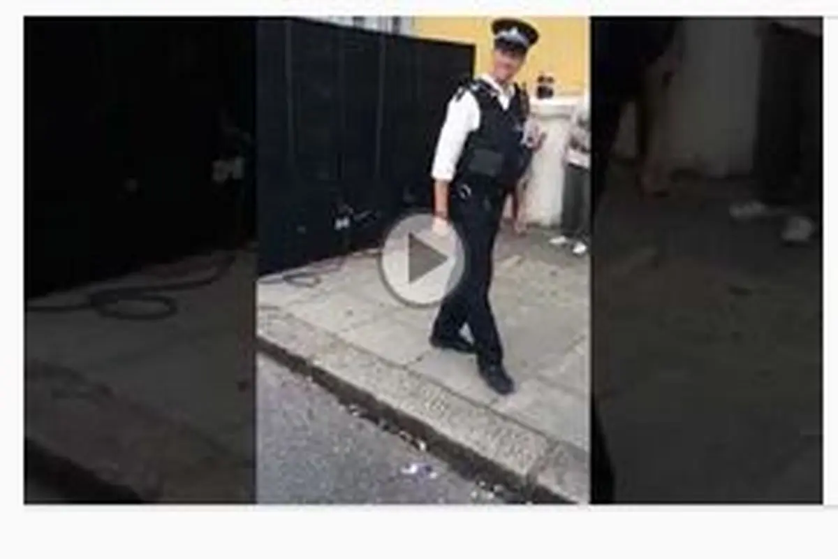 رقص با نمک پلیس لندن هنگام مأموریت!